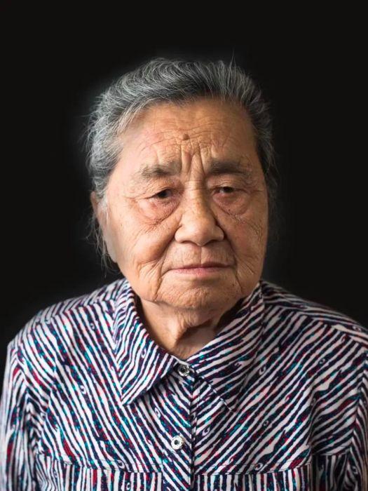 張惠霞(南京大屠殺倖存者) 張惠霞(南京大屠殺倖存者)