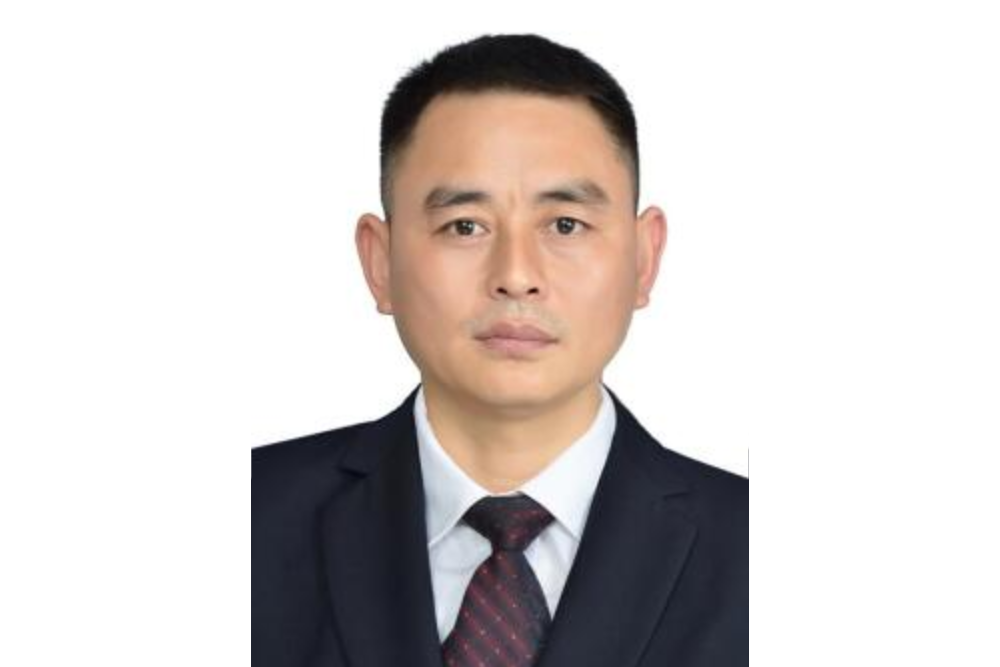 蔣興武(貴州省印江自治縣人大常委會黨組成員、副主任) 蔣興武(貴州省印江自治縣人大常委會黨組成員、副主任)