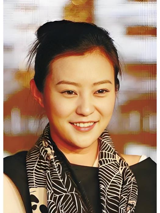 殷麗英 殷麗英