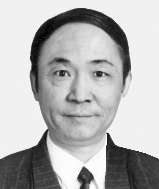 韓世全(中國石油天然氣集團公司諮詢中心原副主任) 韓世全(中國石油天然氣集團公司諮詢中心原副主任)