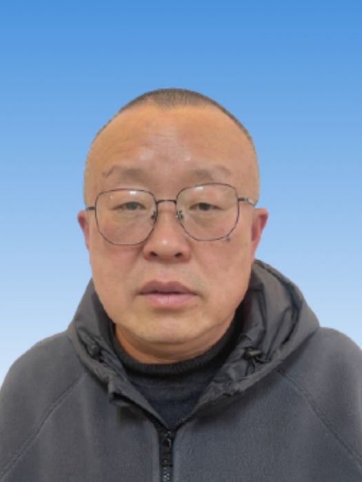 孔德峰(山西省晉中市昔陽縣交通運輸服務中心黨支部書記、主任) 孔德峰(山西省晉中市昔陽縣交通運輸服務中心黨支部書記、主任)