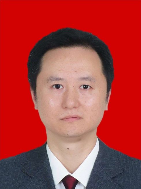 田鑫(陝西省安康市人大常委會農業和農村工作委員會主任) 田鑫(陝西省安康市人大常委會農業和農村工作委員會主任)