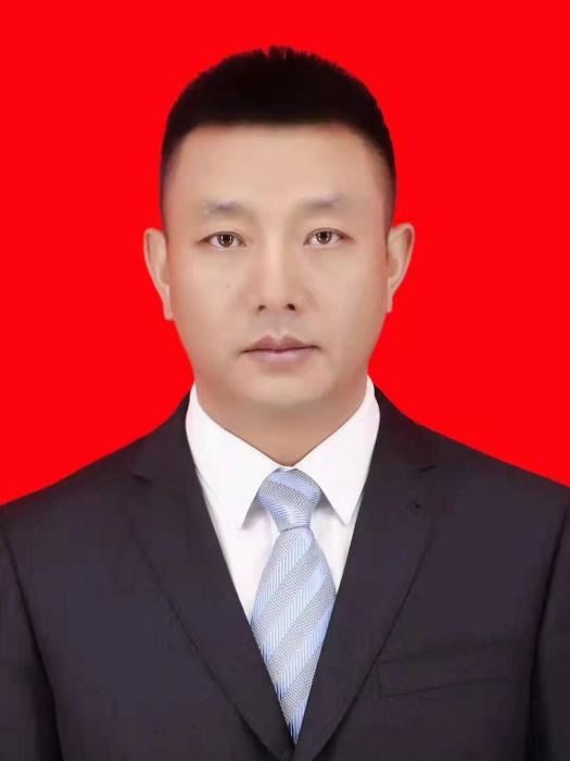 張治國(貴州省畢節市七星關區委常委、區政府副區長) 張治國(貴州省畢節市七星關區委常委、區政府副區長)