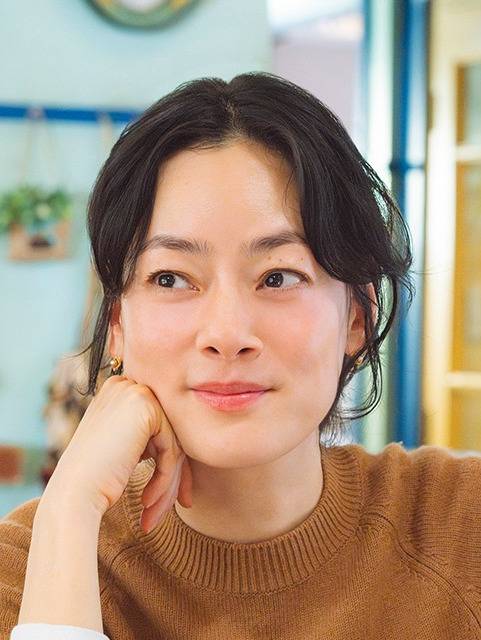 熱點(日本2025年市川實日子主演的電視劇)