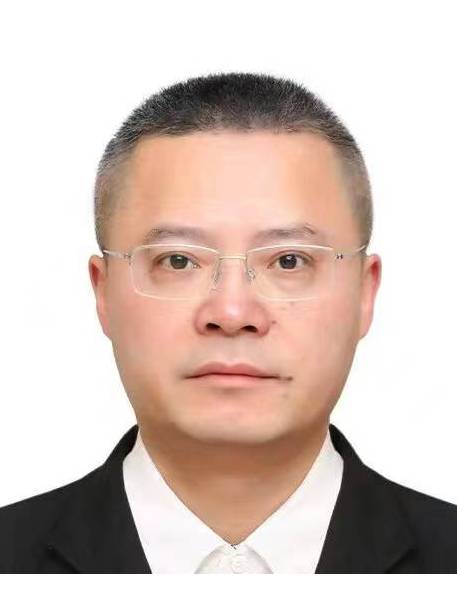 張民(湖北省石首市城市管理執法局黨組成員、副局長) 張民(湖北省石首市城市管理執法局黨組成員、副局長)