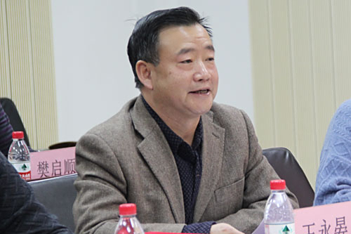 王永晏(中國科學院青海鹽湖研究所原黨委書記、副所長)