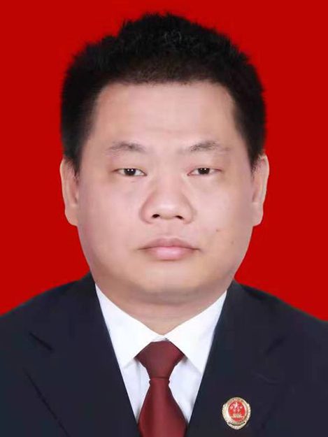 周凡(貴州省銅仁市江口縣人民檢察院黨組成員、副檢察長) 周凡(貴州省銅仁市江口縣人民檢察院黨組成員、副檢察長)