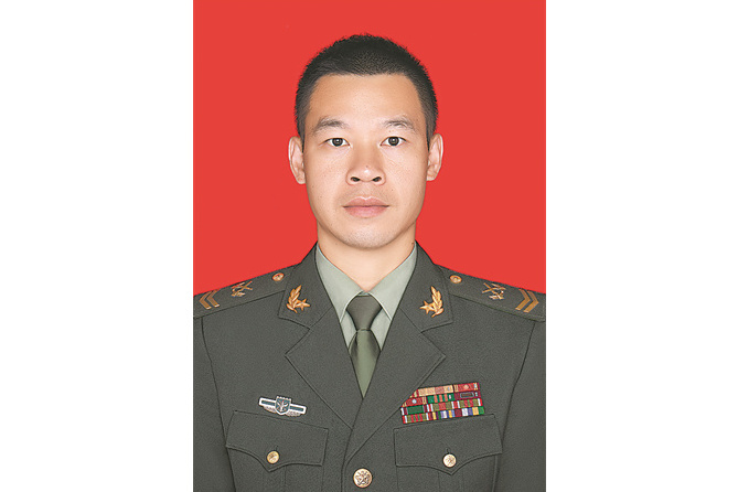 陳楊(中國人民解放軍軍人) 陳楊(中國人民解放軍軍人)
