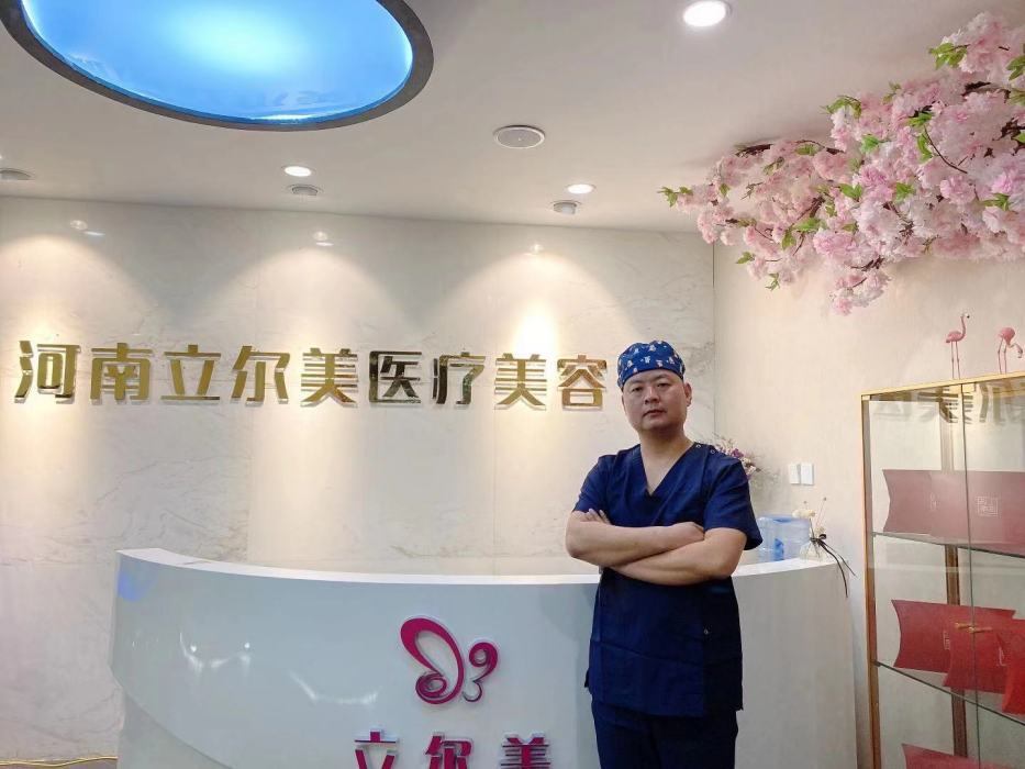 劉俊偉(外科醫生) 劉俊偉(外科醫生)