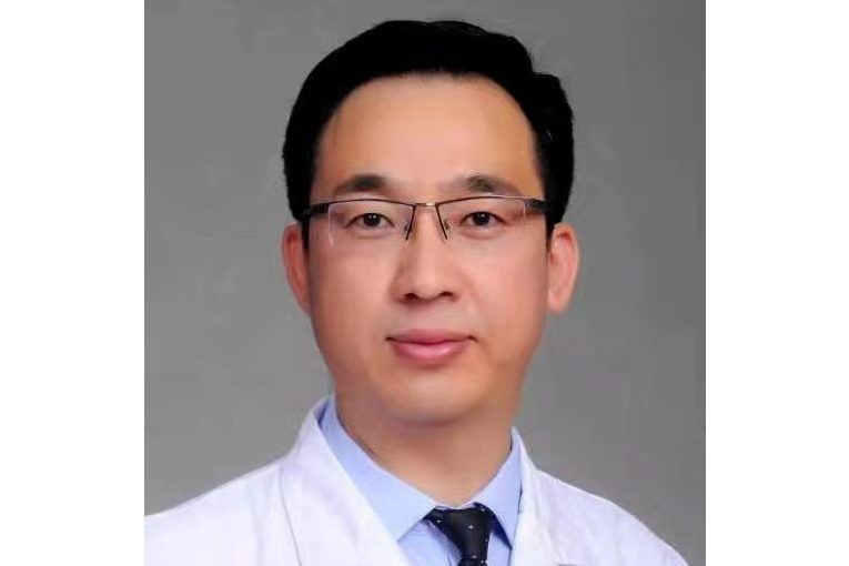劉光偉(河南中醫藥大學第一附屬醫院主任醫師) 劉光偉(河南中醫藥大學第一附屬醫院主任醫師)