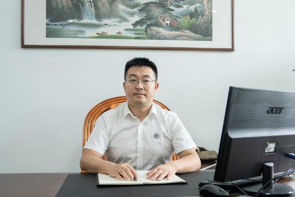 楊輝(上饒職業技術學院黨委委員、副院長) 楊輝(上饒職業技術學院黨委委員、副院長)