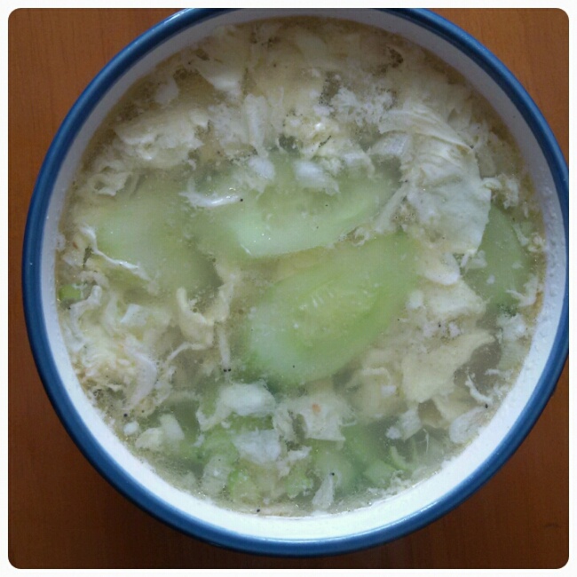 黃瓜雞蛋蝦米湯