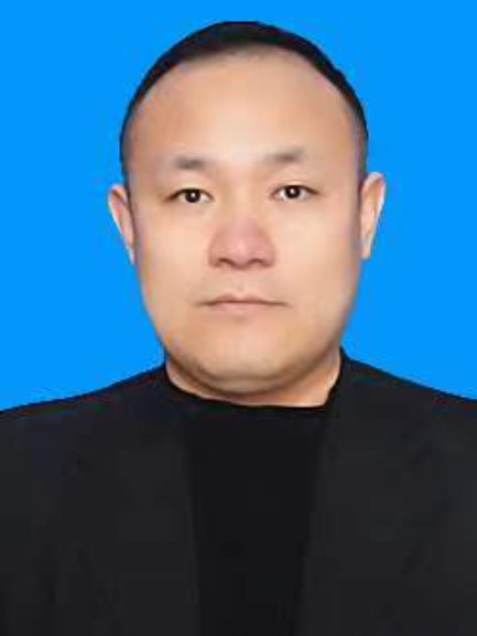 李興(遼寧省鞍山市鐵東區發展和改革局副局長) 李興(遼寧省鞍山市鐵東區發展和改革局副局長)