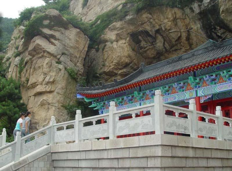 八寺崖遺址 八寺崖遺址