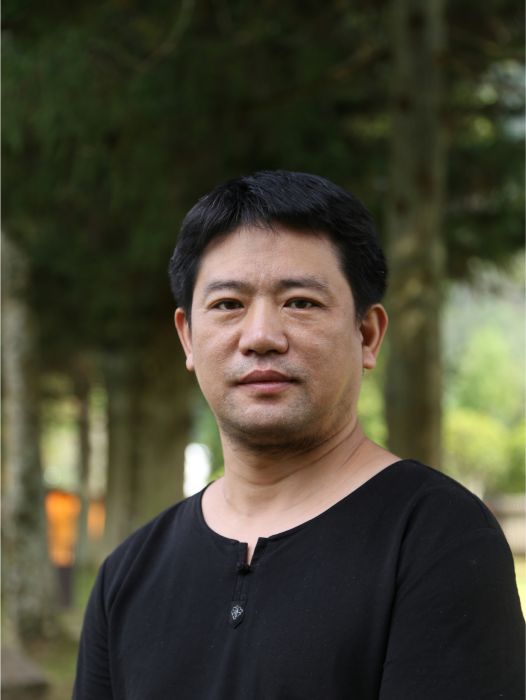楊雲鶴(湖北省國畫院創研部主任) 楊雲鶴(湖北省國畫院創研部主任)