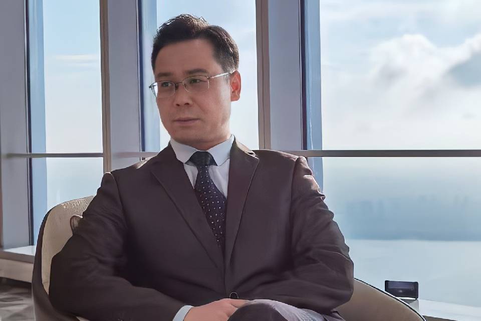 張坤(中國內地男演員) 張坤(中國內地男演員)