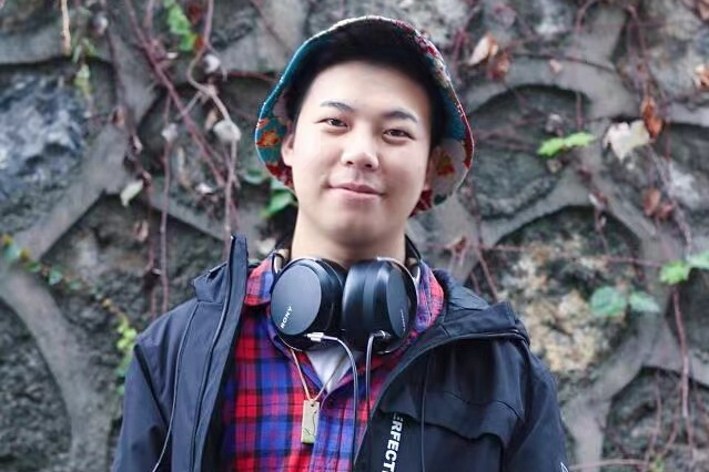 殷傲 殷傲