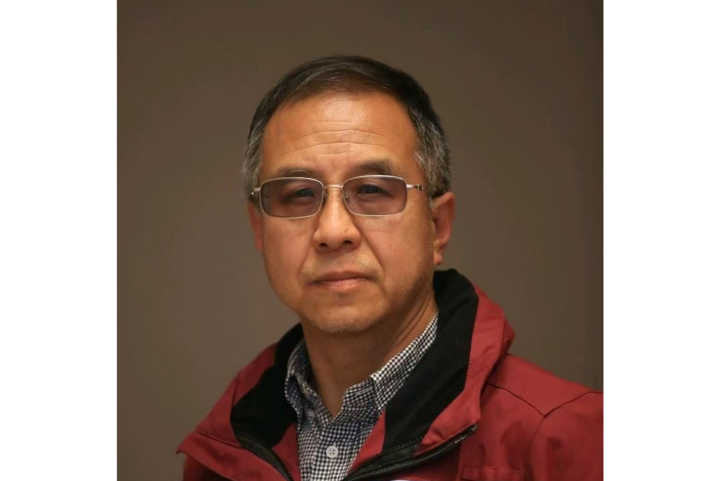 葉勇(雲南省中醫醫院主任醫師,全國老中醫藥專家經驗傳承指導老師,雲南省“興滇英才”名醫) 葉勇(雲南省中醫醫院主任醫師,全國老中醫藥專家經驗傳承指導老師,雲南省“興滇英才”名醫)