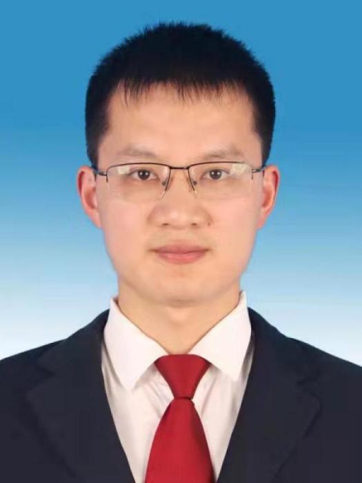 龍堅(江西省井岡山市政府辦公室副主任) 龍堅(江西省井岡山市政府辦公室副主任)