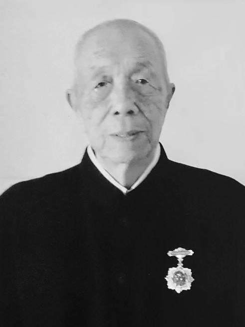 杜潔(哈爾濱船舶工程學院原總務長) 杜潔(哈爾濱船舶工程學院原總務長)