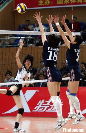 4.11中日女排對抗賽中國隊3-0勝日本2