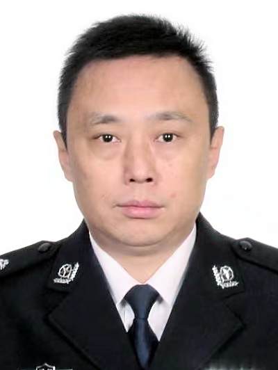 楊柯(四川省成都市公安局東部新區分局黨委委員、副分局長) 楊柯(四川省成都市公安局東部新區分局黨委委員、副分局長)
