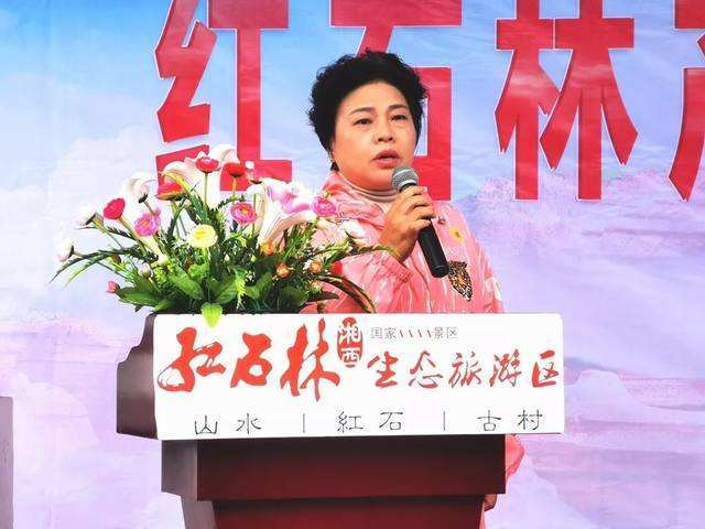 鐘飛(湖南華夏投資集團有限公司董事長) 鐘飛(湖南華夏投資集團有限公司董事長)