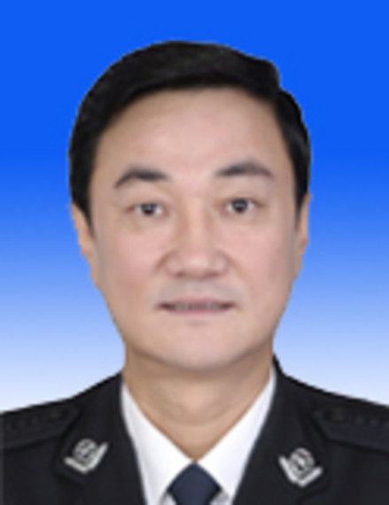 王向乾 王向乾