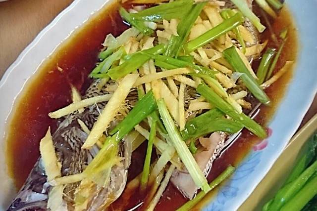 姜蔥炆鯇魚 姜蔥炆鯇魚