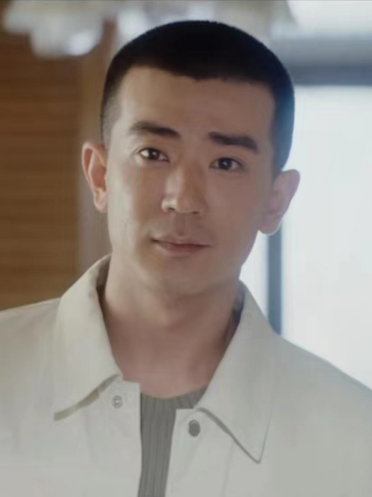 馬龍(災難救援電影《怒海浩劫》中的角色) 馬龍(災難救援電影《怒海浩劫》中的角色)