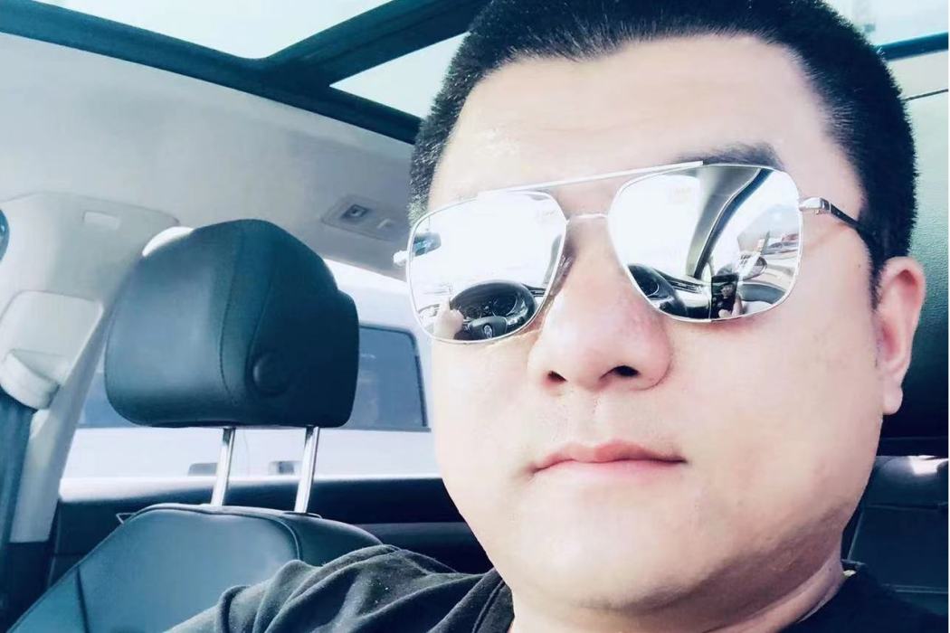王志遠(中國內地影視製片人、現場製片、外聯製片、生活製片) 王志遠(中國內地影視製片人、現場製片、外聯製片、生活製片)