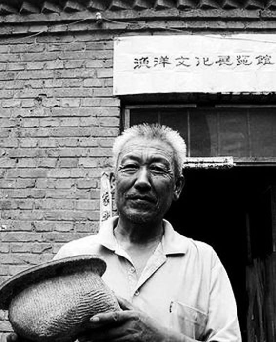 龍振山(考古愛好者) 龍振山(考古愛好者)