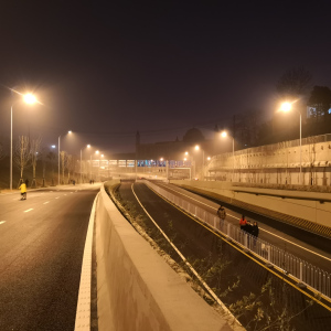 洞井路