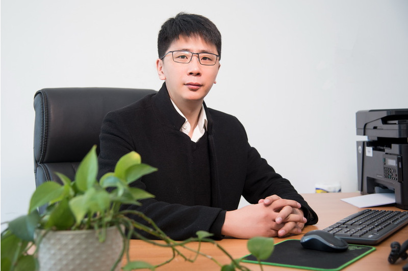 賀飛(哈爾濱工程大學材料科學與化學工程學院副院長) 賀飛(哈爾濱工程大學材料科學與化學工程學院副院長)