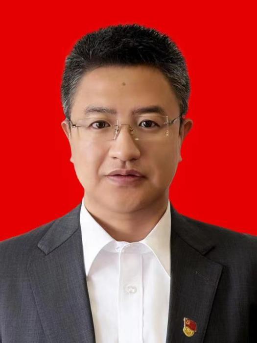 李大偉(吉林省長春市綠園區人民政府副區長) 李大偉(吉林省長春市綠園區人民政府副區長)