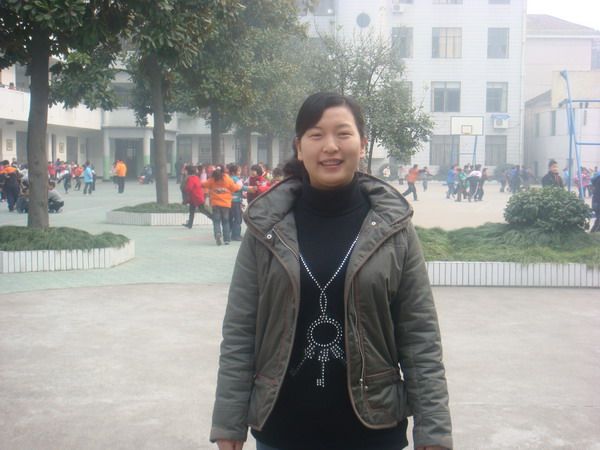 盛麗(中南民族大學經濟學院副教授) 盛麗(中南民族大學經濟學院副教授)