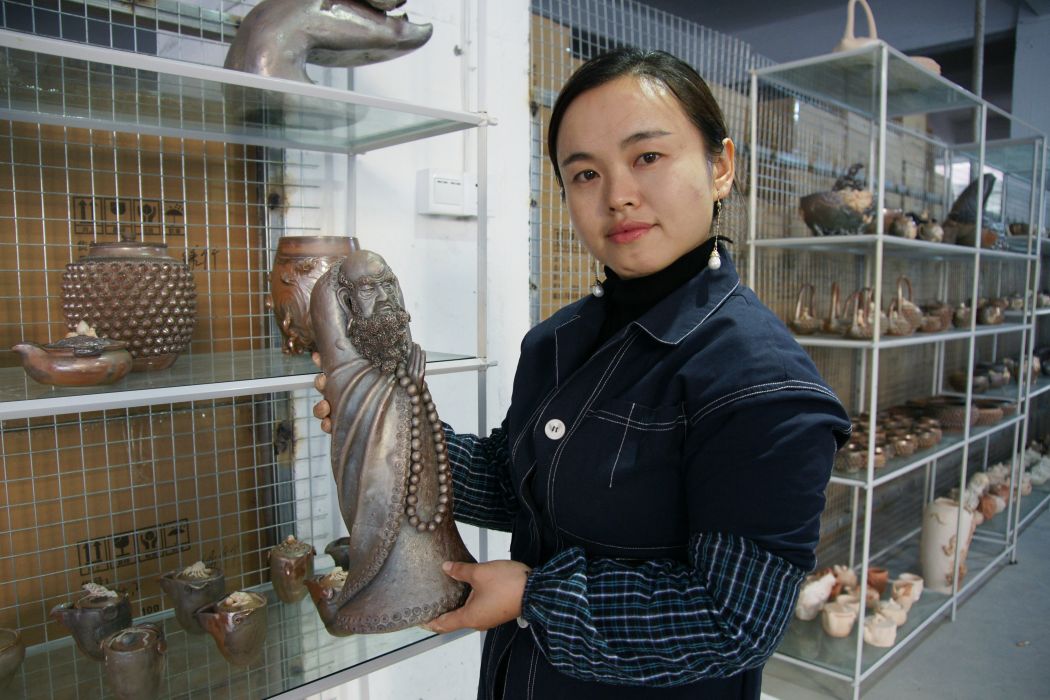 李美周(工藝美術師) 李美周(工藝美術師)