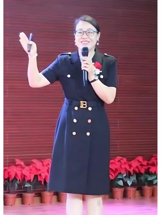 方晴(北京天天傳奇集團副總裁) 方晴(北京天天傳奇集團副總裁)