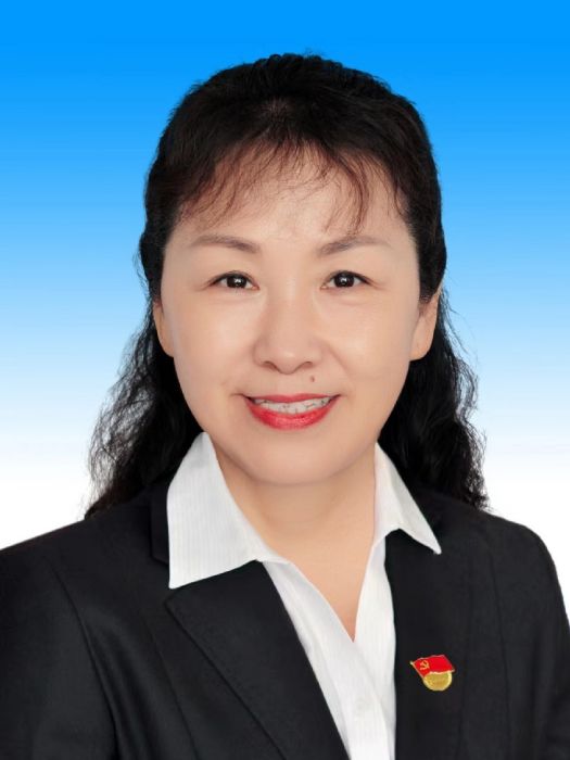張瑛(新疆維吾爾自治區烏魯木齊市委教育工委副書記、市教育局黨組書記) 張瑛(新疆維吾爾自治區烏魯木齊市委教育工委副書記、市教育局黨組書記)