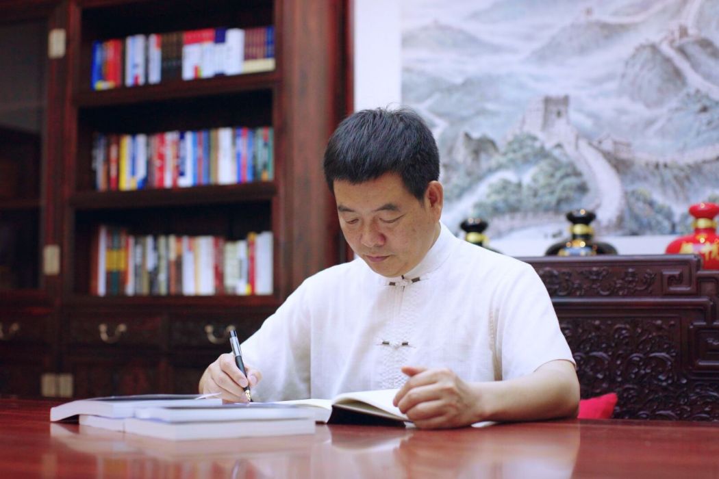 袁明權(企業家) 袁明權(企業家)