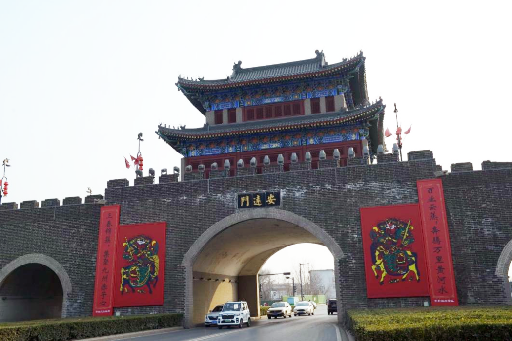 安遠門(河南省開封城牆的北門) 安遠門(河南省開封城牆的北門)