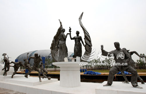 南昌國體中心奧運雕塑