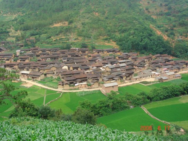 凹掌村 凹掌村