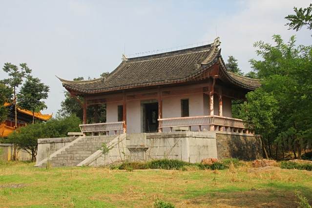 御碑亭遺址 御碑亭遺址
