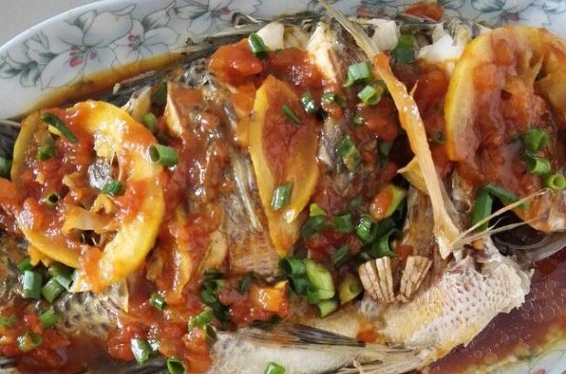 茄汁蒸魚