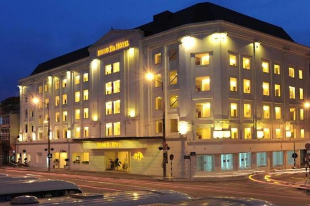 Ha Hien Hotel Ha Hien Hotel