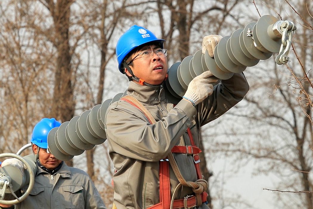 趙曉峰(國家電網唐山市分公司工作人員) 趙曉峰(國家電網唐山市分公司工作人員)
