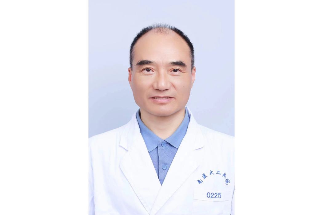 黃杰(南京醫科大學第二附屬醫院兒科主任醫師) 黃杰(南京醫科大學第二附屬醫院兒科主任醫師)