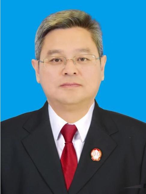 劉明誠(東港市人民法院黨組書記、院長) 劉明誠(東港市人民法院黨組書記、院長)
