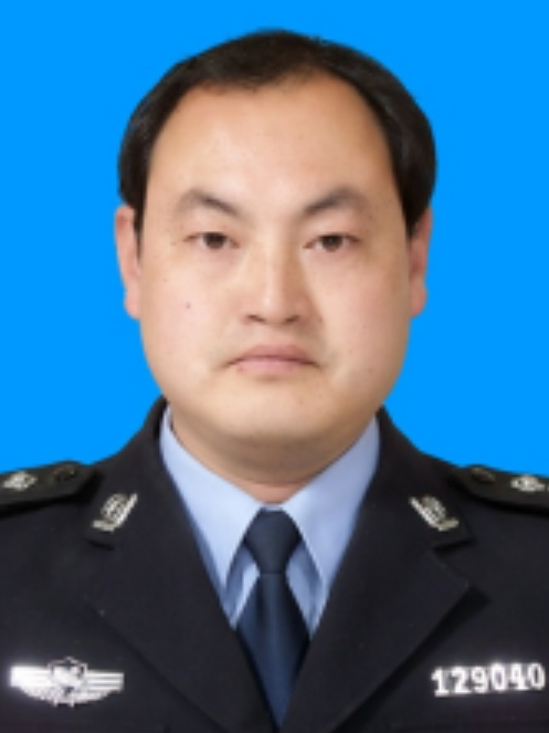 羅強(甘肅省隴南市兩當縣公安局黨委委員、副局長) 羅強(甘肅省隴南市兩當縣公安局黨委委員、副局長)